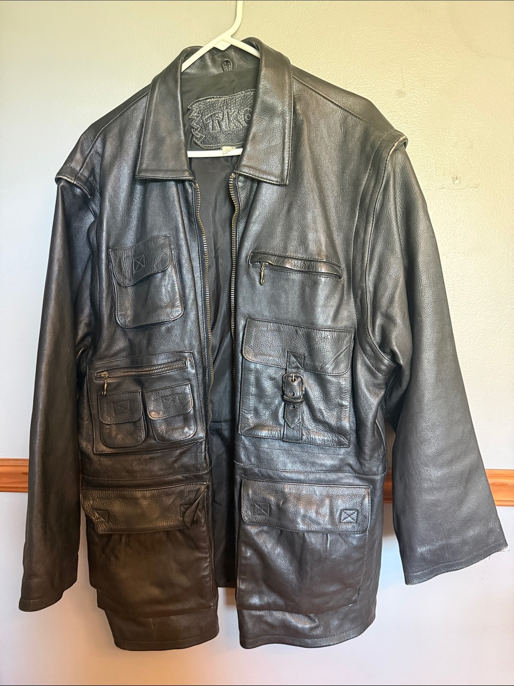 Vintage TKO Convertible Leather Multi-Pocket Jacket & Vest